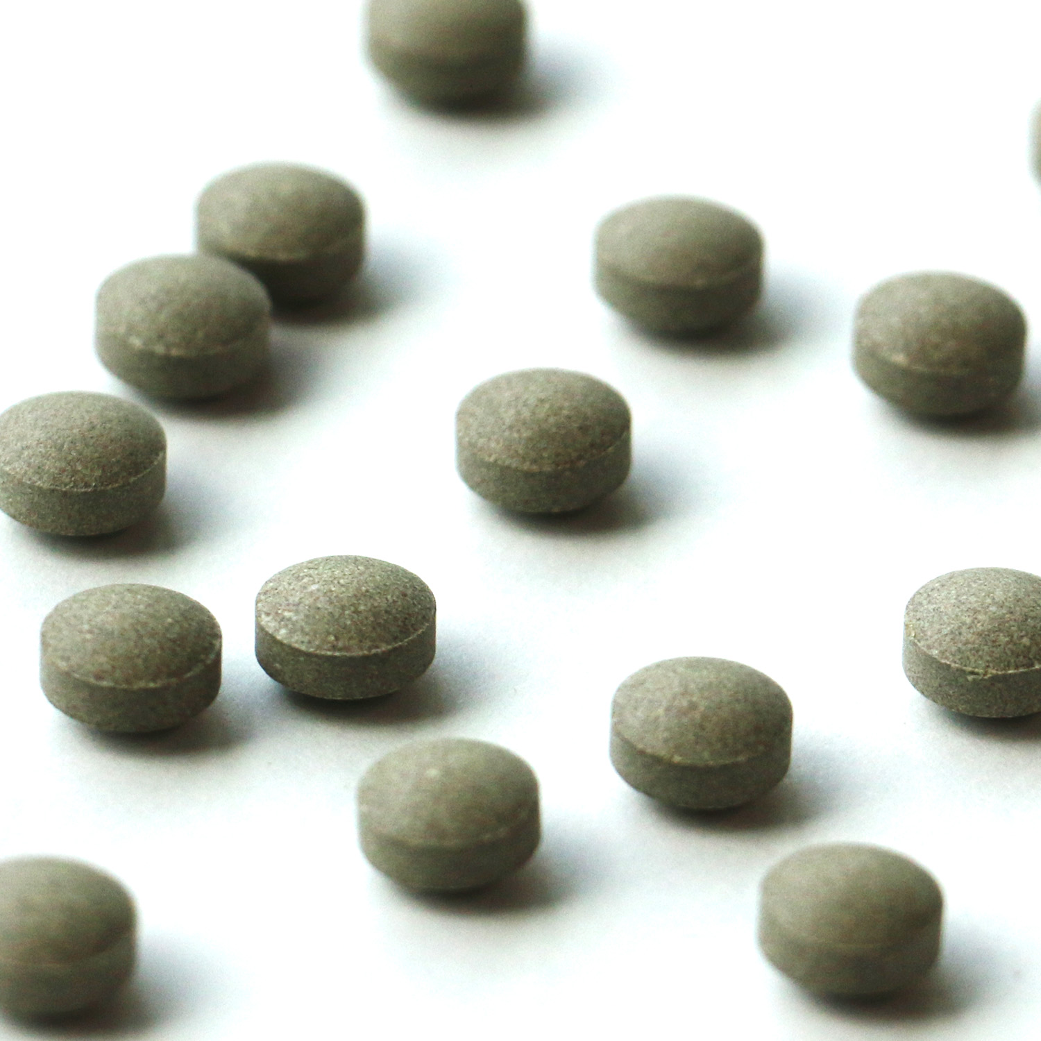 キニシテルケドkinishinai | 健康食品のことなら井藤漢方製薬